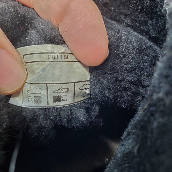 Ugg Shoes Womens Size 8 Black Suede Kristin Short Wedge Shearling Lined Boots - Picture 8 of 9